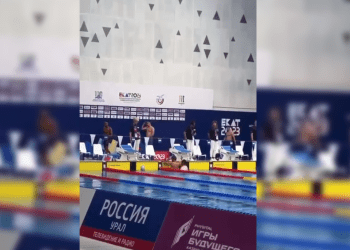 ناکامی شناگر فرستاده‌شده‌ی طالبان به رقابت‌های روسیه در شنا