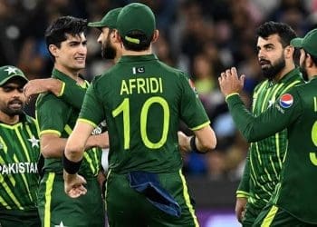 خط‌ونشانِ میزبان برای رقبا