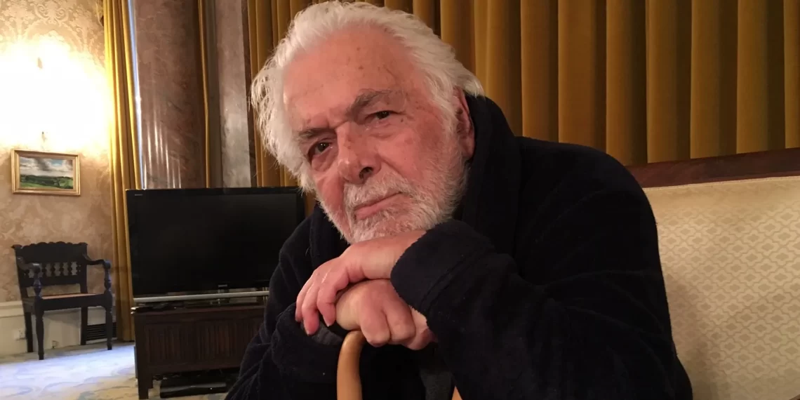 خاموشی «یک آتش»؛ مرگِ ابراهیم گلستان