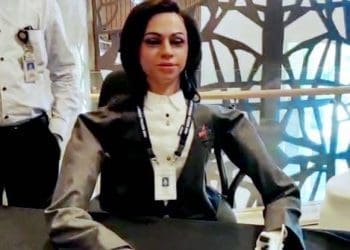 هند قصد دارد رُبات انسان‌نمای خود را به‌فضا بفرستد