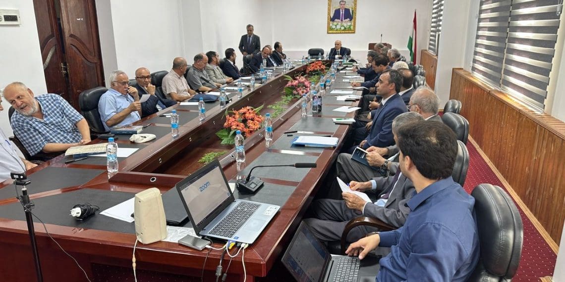 رونمایی از برگردان فارسی کتاب «ناپلئون افغانستان» در دوشنبه