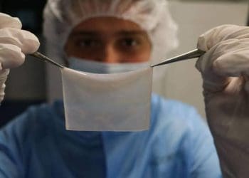 چاپ نخستین جلدِ «سه بُعدی» ‌انسان