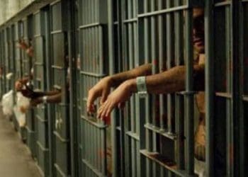 پاکستان: پناهنده‌ی افغانستانی به‌دلیل داشتن مدارک جعلی بازداشت شد