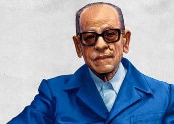 زادروز نجیب محفوظ؛ یگانه نویسنده‌ی عرب که برنده‌ی نوبل شد