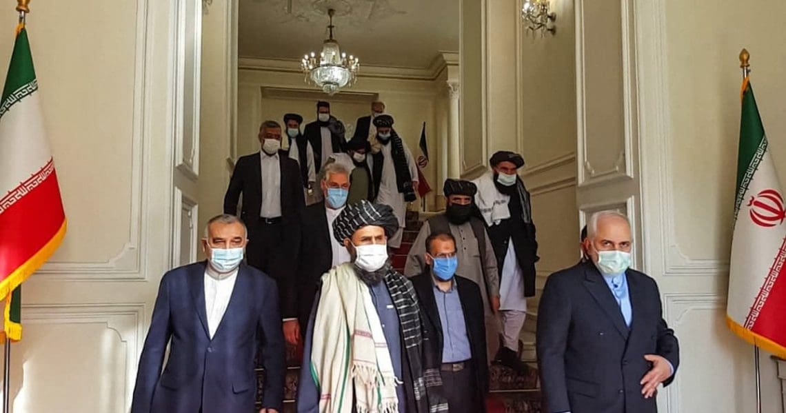 روزنامهی جمهوری اسلامی در مورد طالبان: اینهمه امتیاز دادن به این حکومت غیرقانونی چرا؟