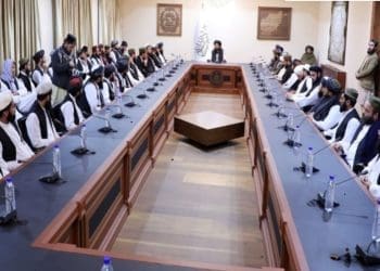 مقام طالبان می‌گوید آموزش جوانان در «مسیر درست» نیاز مبرم است