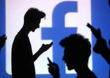 وزیر مخابرات طالبان می‌گوید که فیسبوک در افغانستان مسدود خواهد شد