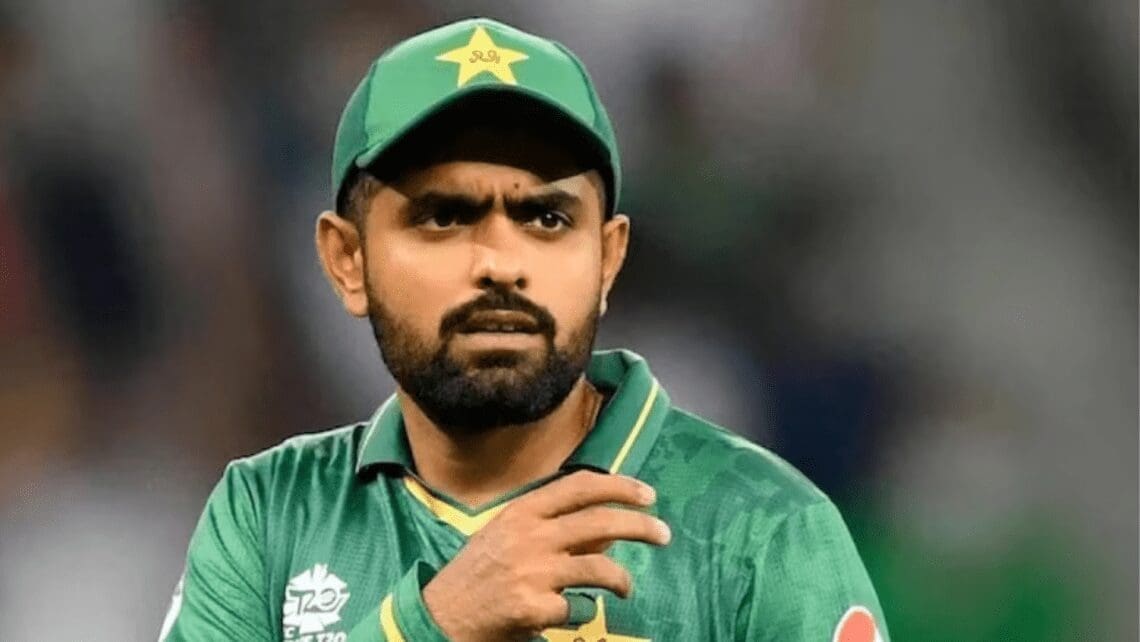 کاپیتان تیم ملی کریکت پاکستان: پس از شکست در برابر افغانستان شب نمی‌توانستم بخوابم