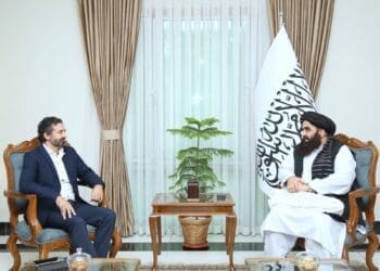 دیدار وزیر خارجه‌ی طالبان با رئیس بخش آسیای صلیب سرخ