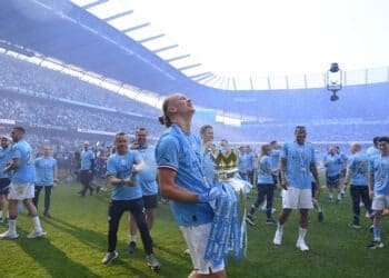 منچستر سیتی قهرمان لیگ برتر انگلیس شد