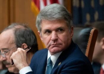 رئیس کمیته‌ی روابط خارجی مجلس نمایندگان امریکا: تنش‌ها در خاورمیانه پس از تحولات سیاسی در افغانستان افزایش یافته است