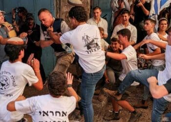 یهودیان افراطی به مسجد الاقصی حمله کردند