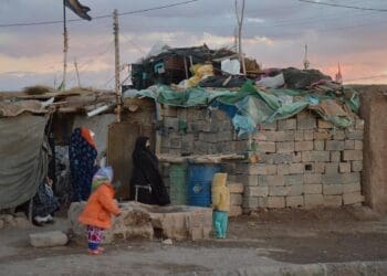 خانه‌های پناه‌جویان افغانستان در ایران مورد حمله قرار گرفته است