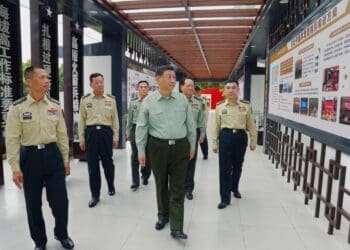 رئیس‌جمهوری چین به ارتش: آماده‌ی جنگ باشید