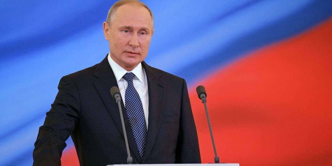 پوتین می‌گوید روسیه به آزمایش و تولید موشک‌های بالستیک جدید ادامه خواهد داد