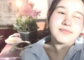 «دعا کنید مرا اخراج نکنند»؛ دختر ۱۶ ساله‌ی اهل افغانستان در ایران پس از آن‌که به «اخراج از مکتب» تهدید شد، خودکشی کرد