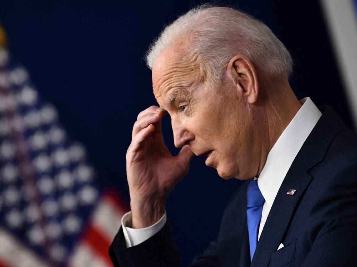 نظرسنجی تازهی گالوپ: از هر ده امریکایی تنها چهارتن عملکرد جو بایدن را تایید میکنند