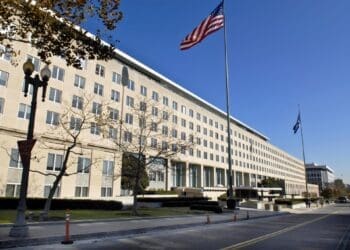 گزارش وزارت خارجه‌ی امریکا: گروه‌های هراس‌افگن به دنبال دست‌یابی به مواد بیولوژیکی و هسته‌ای هستند