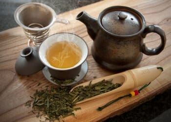 داستان چای؛ چگونه این نوشیدنی به پلی میان فرهنگ‌های جهان تبدیل شد؟