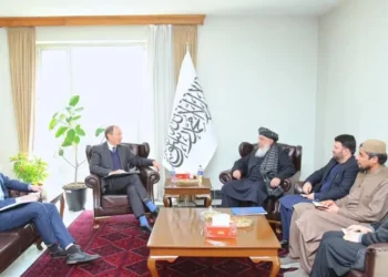 طالبان خبر دیدار استانکزی با کاردار بریتانیا برای افغانستان را حذف کرد