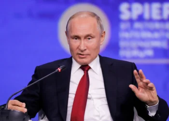 پوتین بابت سقوط هواپیمای آذربایجان عذرخواهی کرد اما مسئولیت حادثه را نپذیرفت