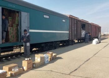 بسته‌ی بشردوستانه‌ «سلامتلیک» ازبیکستان به افغانستان رسید