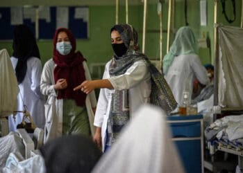 طالبان انستیتوت‌های صحی را نیز بر روی دختران و زنان بست