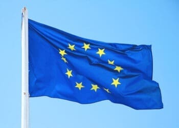 اتحادیه‌ی اروپا می‌گوید ممنوعیت تازه‌ی طالبان نقض «هولناک» حقوق بشر است