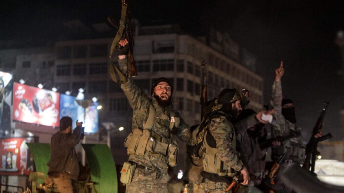 شورشیان سوریه میگویند محاصرهی دمشق را آغاز کردهاند