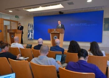 تاکید وزیر امور خارجه‌ی اسرائیل بر حمایت از کردها در سوریه