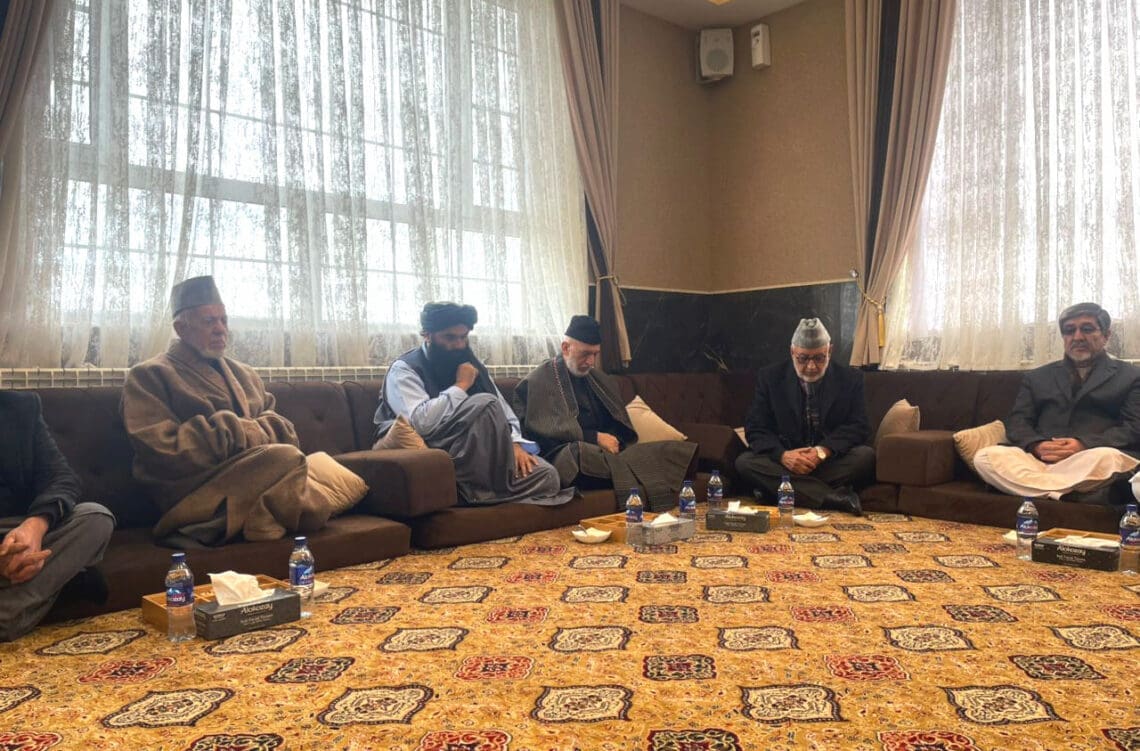 کرزی برای هم‌دردی با سراج‌الدین حقانی به پکتیا رفت