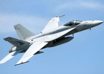 سرنگونی جنگنده‌ی امریکایی؛ امریکا می‌گوید «آتش خودی» بود حوثی‌ها اما مسئولیت گرفتند