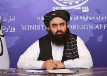 متقی به پاکستان: از مبارزه‌ مردم افغانستان با انگلیس، شوروی و امریکا «عبرت» بگیرید