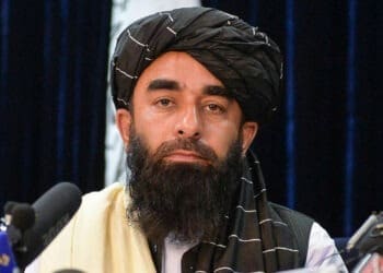 مجاهد: پیکار مردم افغانستان با ارتش سرخ شوروی مایه‌ی «افتخار» است