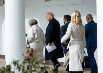 ترمپ و جهش سیاست امریکا؛ چگونه ترمپ در یک هفته مسیر سیاست امریکا را چرخاند؟