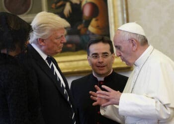 پاپ فرانسیس از ترمپ خواست که «تبعیض و نفرت» را رد کند