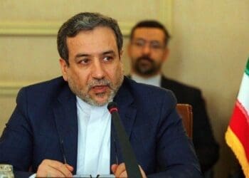 عراقچی در واکنش به پیشنهاد ترمپ: به‌جای مردم غزه اسرائیلی‌ها را به گرینلند ببرید