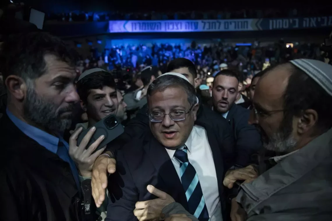 وزیر امنیت ملی اسرائیل در اعتراض به توافق با حماس کنارهگیری کرد