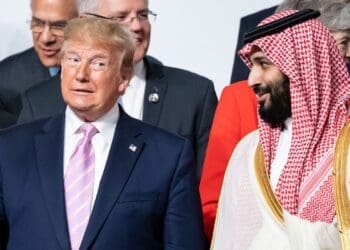 عربستان قصد دارد ۶۰۰ میلیارد دالر در امریکا سرمایه‌گذاری کند