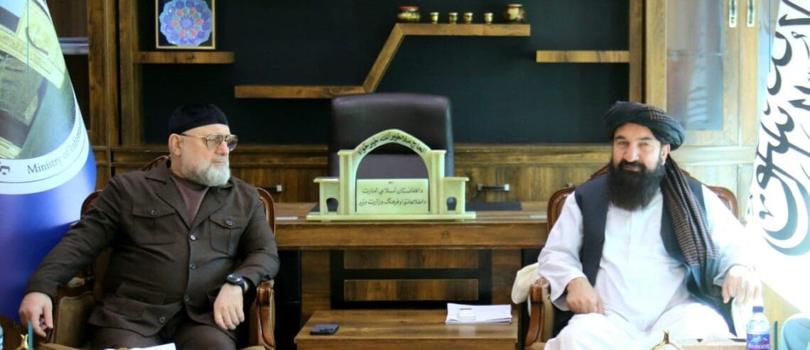 وزیر اطلاعات و فرهنگ طالبان با رئیس آکادمی علوم چچن دیدار کرده‌است
