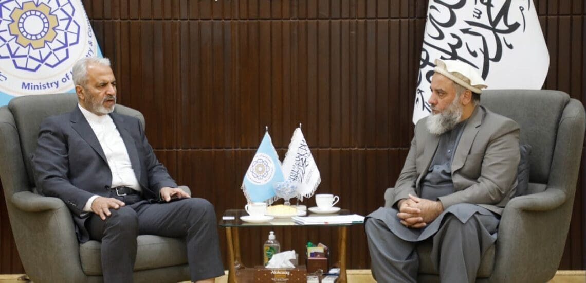 مقام طالبان و کاردار سفارت ایران روی «افزایش بازرگانی» تاکید کردند