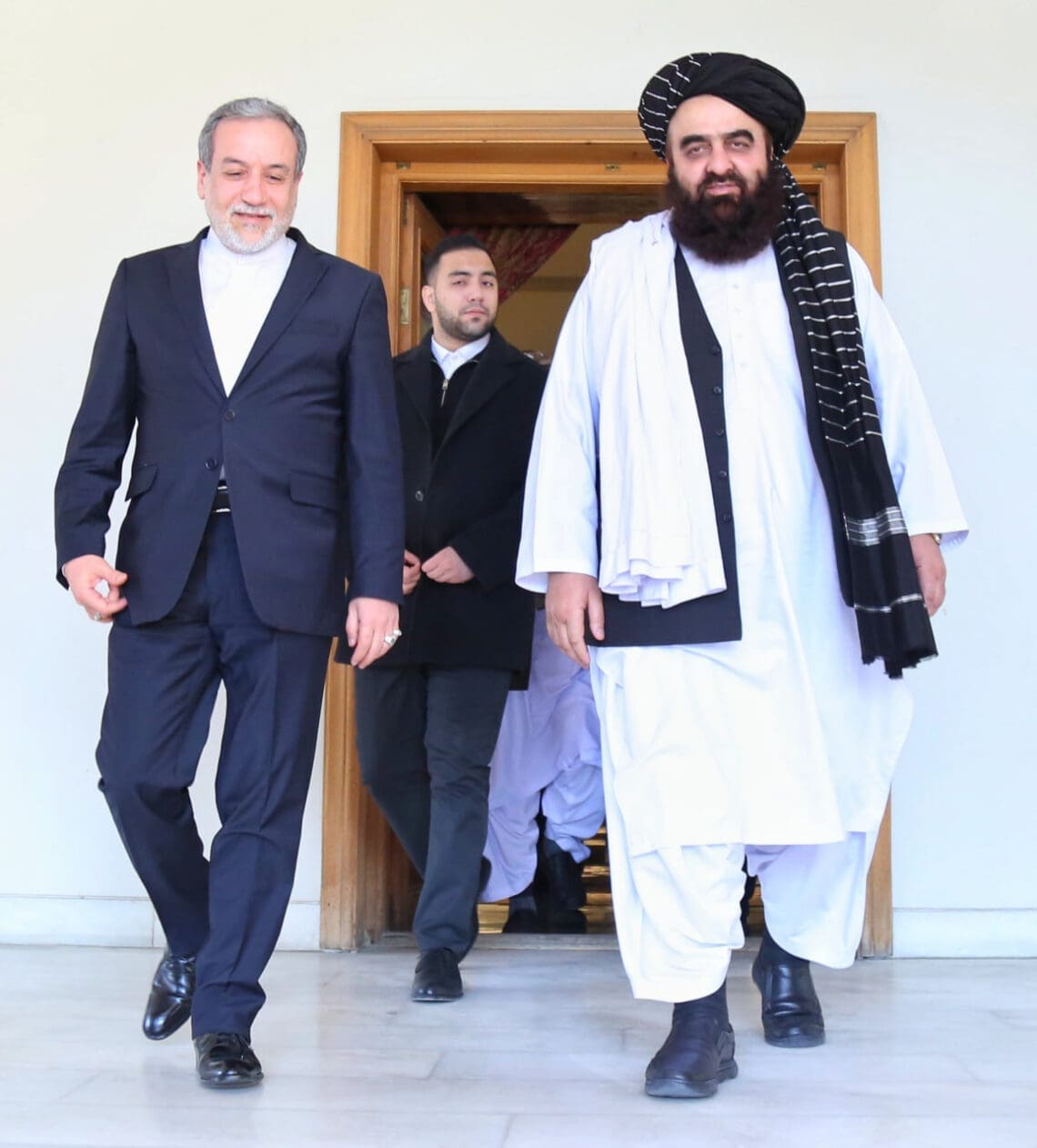 متقی در دیدار با وزیر خارجه ایران: طالبان در تلاش دسترسی «دو طرف» به آب است