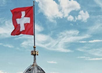 سویس بیش از ۲ میلیون دالر به افغانستان کمک کرد