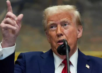 ترمپ: پایگاه هوایی بگرام در اختیار چین است