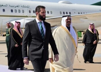 سوریه به دنبال حمایت عربستان؛ احمد الشرع وارد ریاض شد