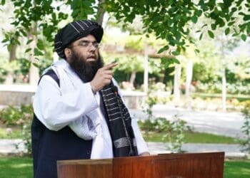 طالبان می‌گوید کمک‌های بشری نباید «سیاسی» شود