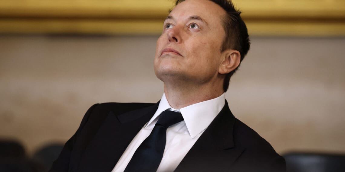 ایلان ماسک می‌گوید وقت بستن «یو‌اس‌ای‌آی‌دی» فرا رسیده‌است