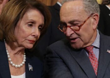 نیویارک تایمز: دموکرات‌ها از رویارویی با اداره‌ی ترمپ ناتوان‌اند