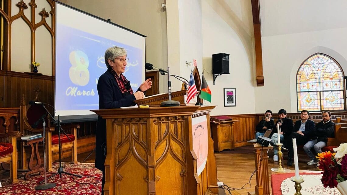 سیما سمر: هزاره‌ها نباید در مقابل مخالفان خود بجنگند