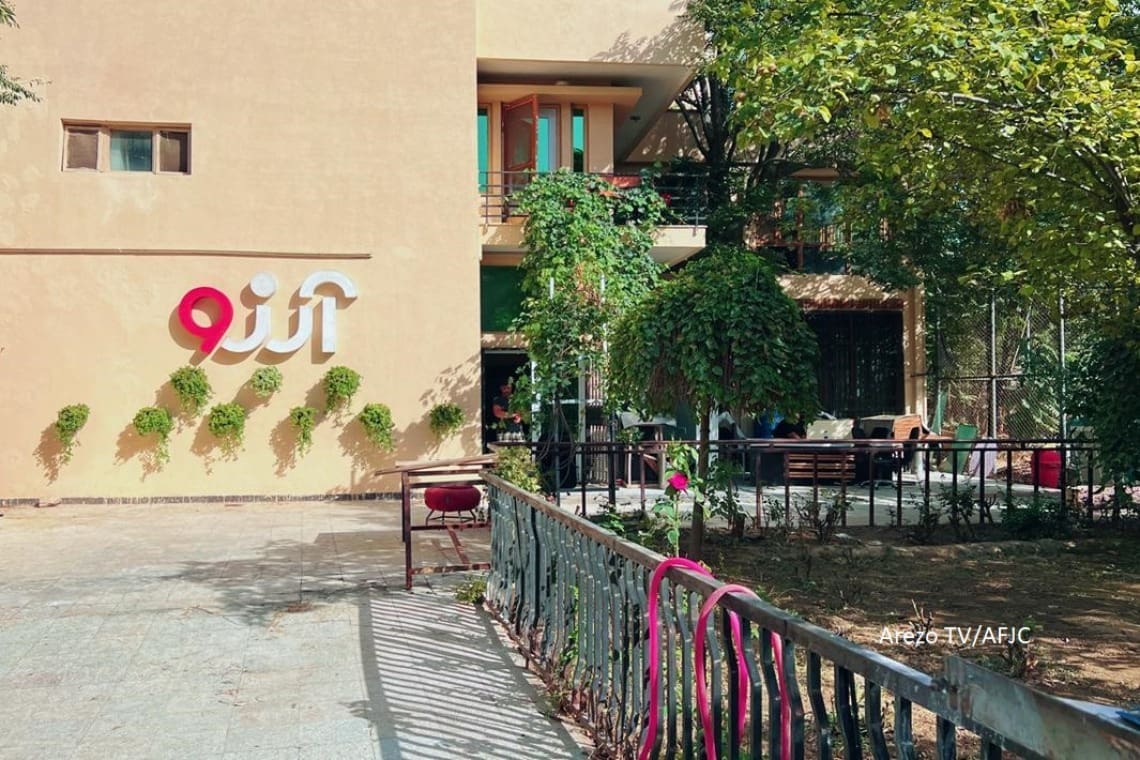 پس از ۸۶ روز تعطیلی؛ طالبان به تلویزیون آرزو اجازه داد فعالیتاش را از سر بگیرد